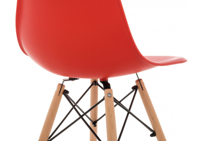 Стул деревянный Eames PC-015 красный. Фото